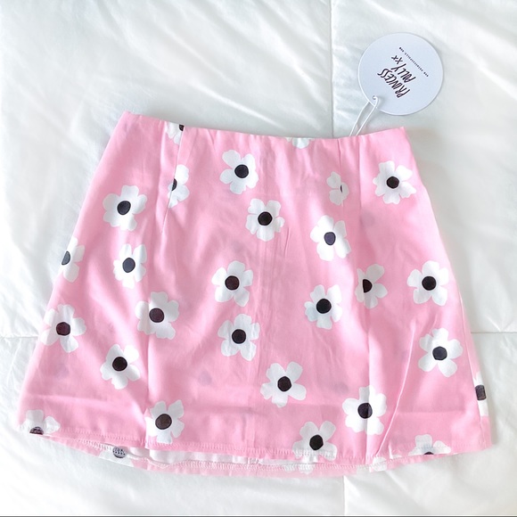 Princess Polly Dresses & Skirts - Pink floral mini skirt from Princess Polly BNWT
